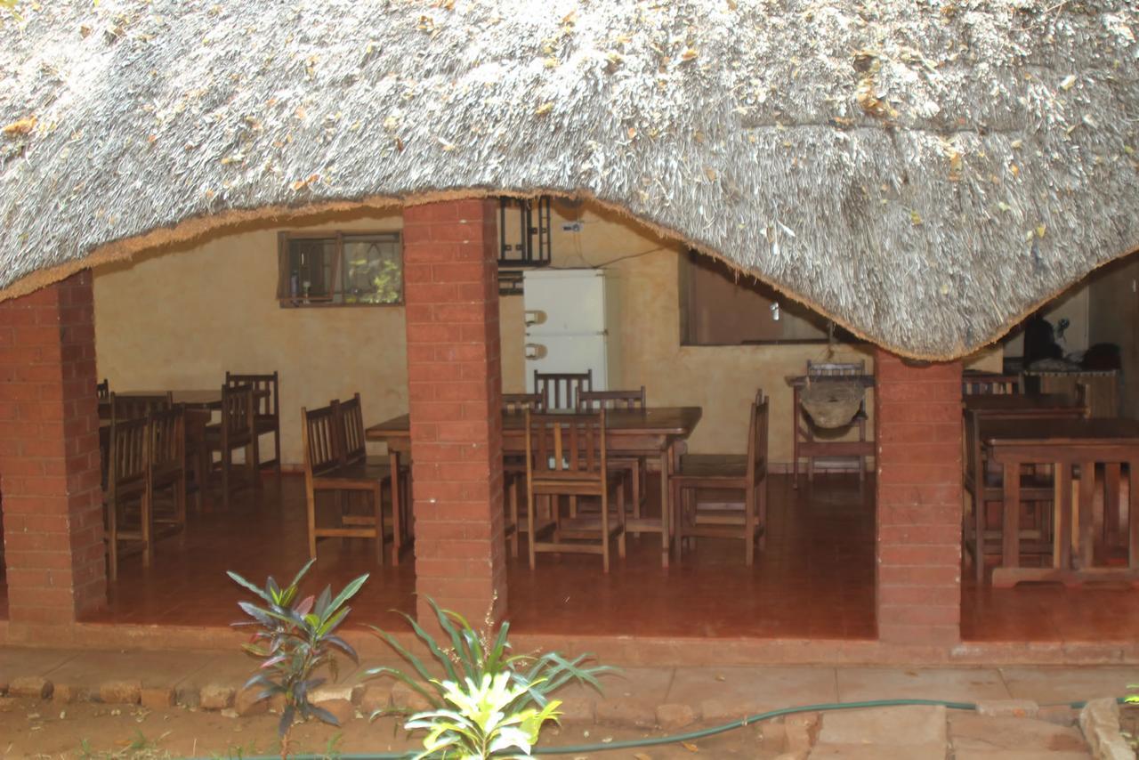 Mosi-Ua-Tunya Lodge Victoria Falls Eksteriør bilde